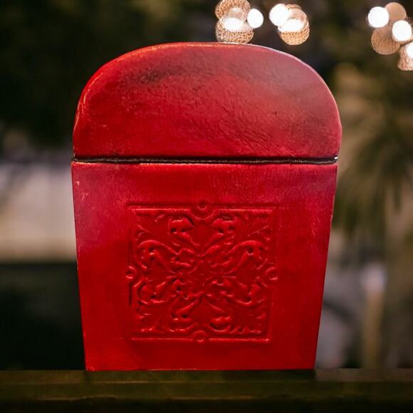 Red Tooled Leather Box-Gold Embossed-Black Velvet-Chinoiserie-Vintage-Dresser - Picture 3 of 6